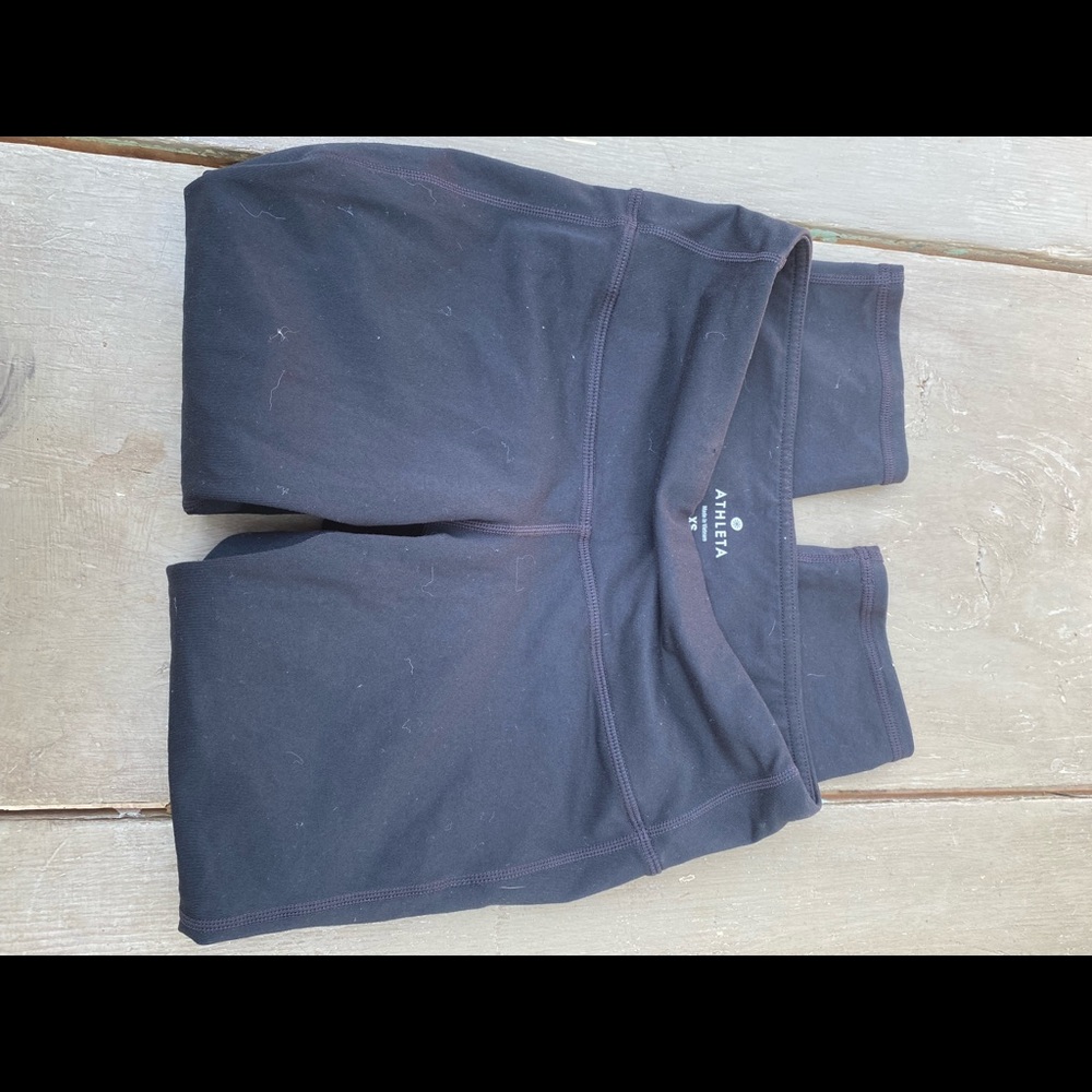NWOT Athleta black crop leggings